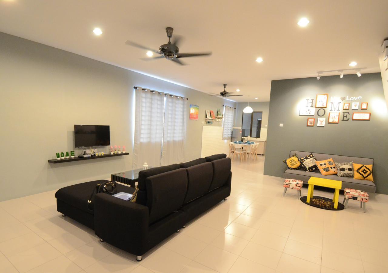 Decozy Homestay Ipoh Exteriör bild
